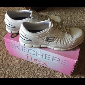 Skechers Flex